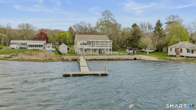 224 Shore Road, Waterford, CT 06385
