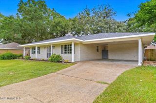 371 Lakeview Boulevard, Biloxi, MS 39531