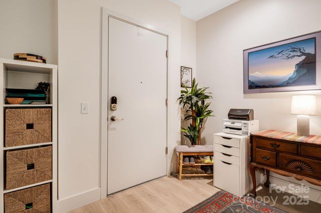 68 Craven Street 401, Asheville, NC 28806