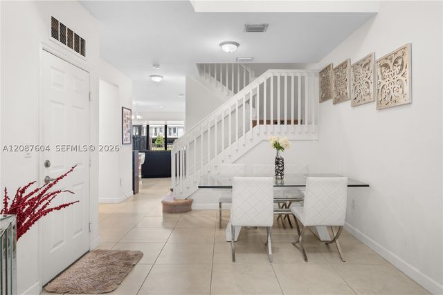 6005 NW 104th Path 6005, Doral, FL 33178