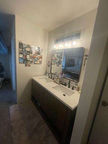 200 Ridgetop Drive, APT 25, Redding, CA 96003