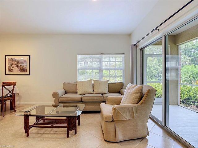 4500 Botanical Place CIR 102, Naples, FL 34112