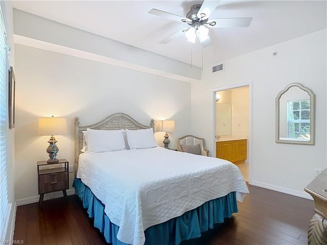 4500 Botanical Place CIR 102, Naples, FL 34112