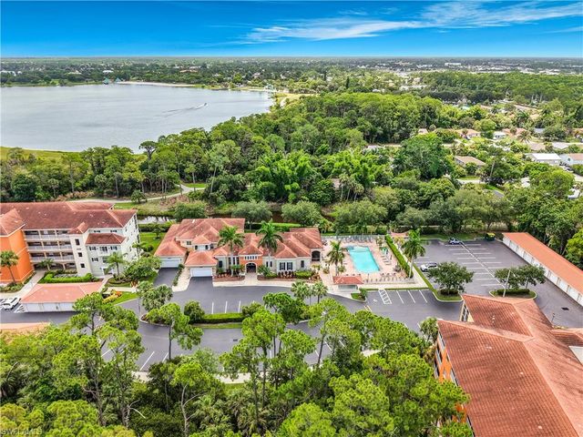 4500 Botanical Place CIR 102, Naples, FL 34112