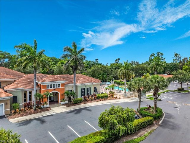 4500 Botanical Place CIR 102, Naples, FL 34112