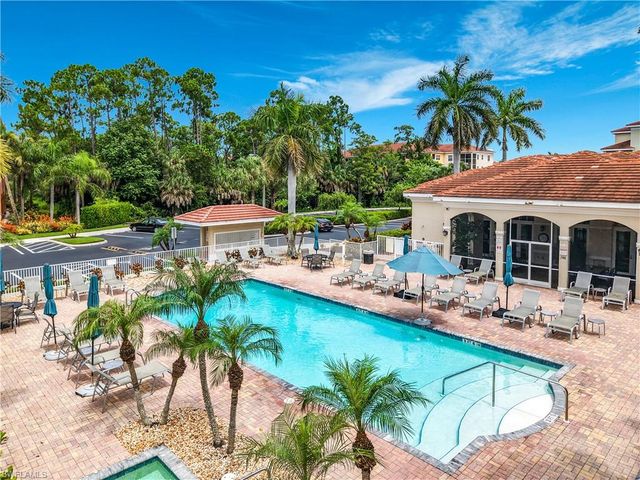 4500 Botanical Place CIR 102, Naples, FL 34112