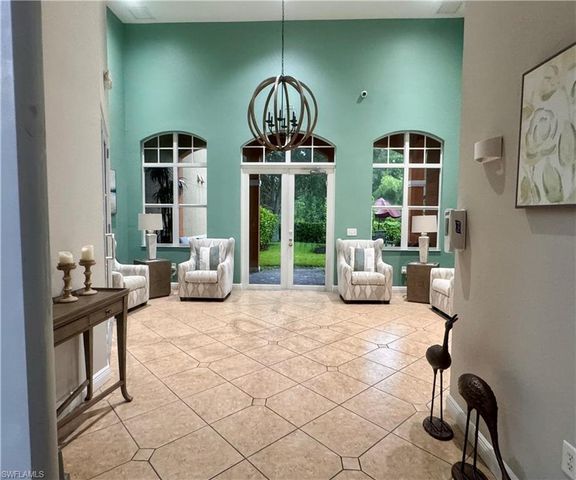 4500 Botanical Place CIR 102, Naples, FL 34112