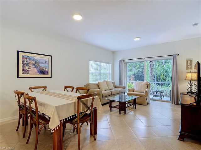 4500 Botanical Place CIR 102, Naples, FL 34112
