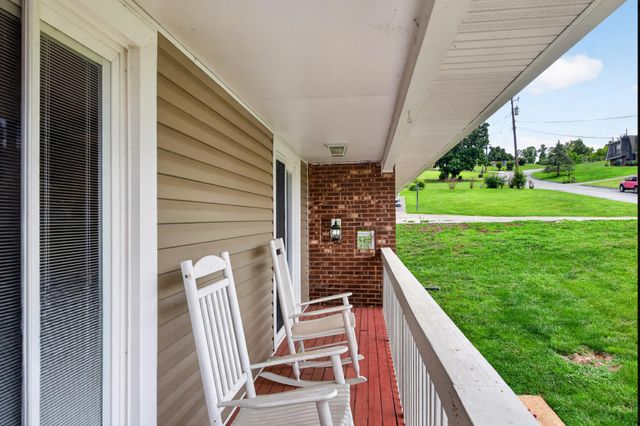 2932 Old Britain Circle, Chattanooga, TN 37421