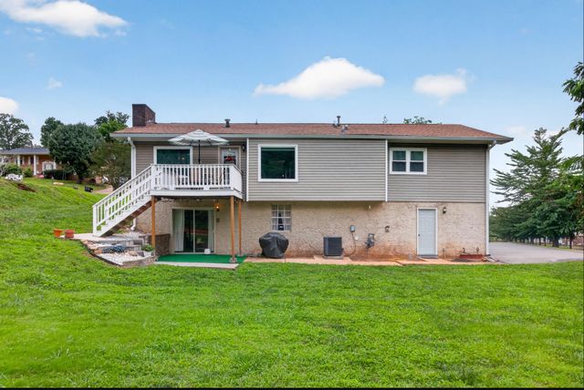 2932 Old Britain Circle, Chattanooga, TN 37421