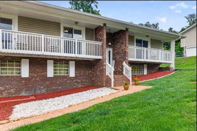 2932 Old Britain Circle, Chattanooga, TN 37421