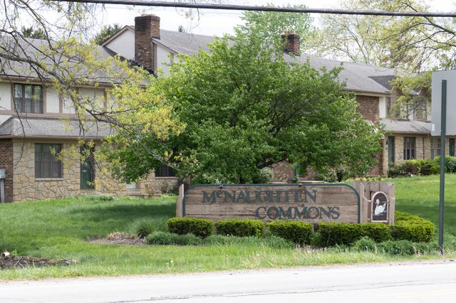 6168 Stornoway Drive S, Columbus, OH 43213