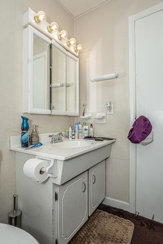 6168 Stornoway Drive S, Columbus, OH 43213