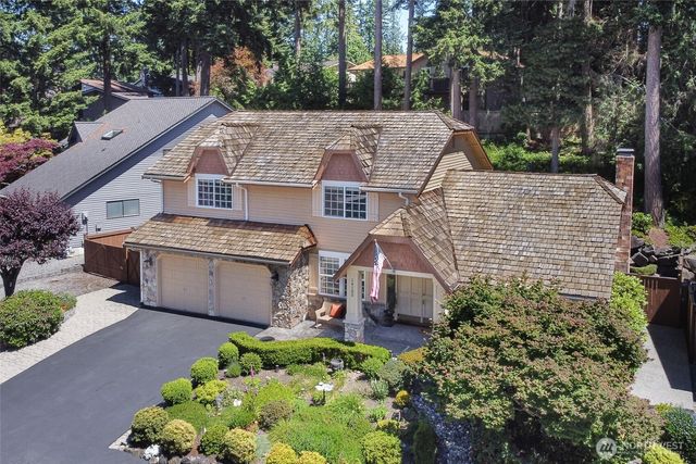 14105 64th Avenue W, Edmonds, WA 98026