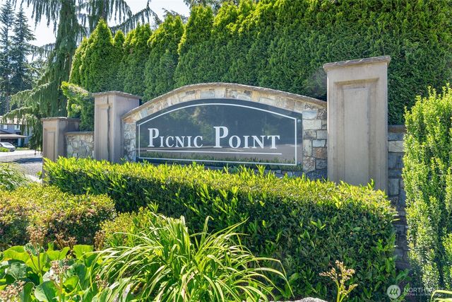 14105 64th Avenue W, Edmonds, WA 98026