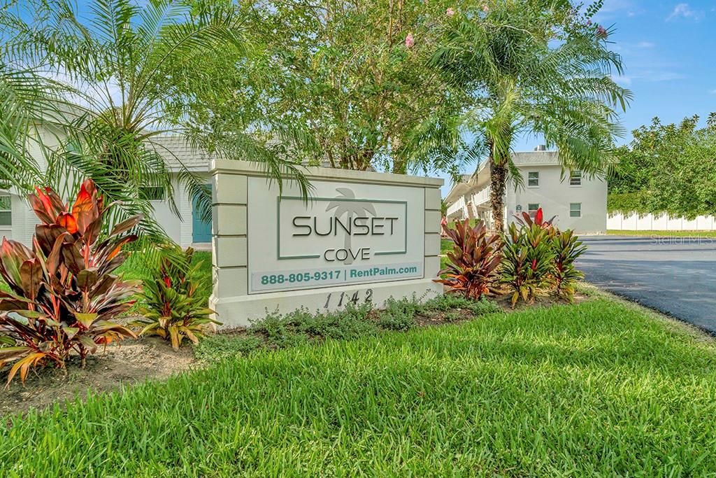 1142 SUNSET POINT ROAD, Clearwater, FL 33755