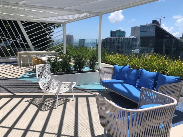 55 SW 9th Street 1704, Miami, FL 33130