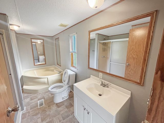 979 Oak Manor Drive SE, Cleveland, TN 37323