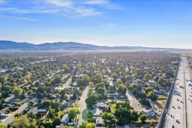 6621 W Grunder St, Boise, ID 83709
