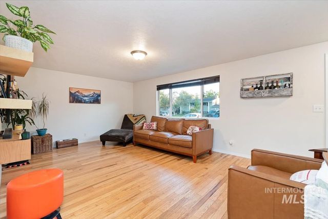 6621 W Grunder St, Boise, ID 83709