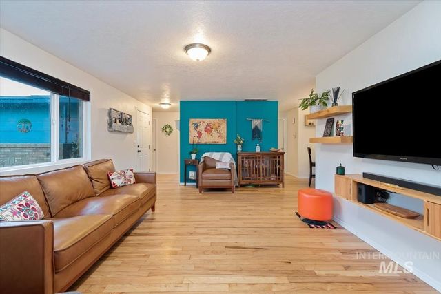 6621 W Grunder St, Boise, ID 83709