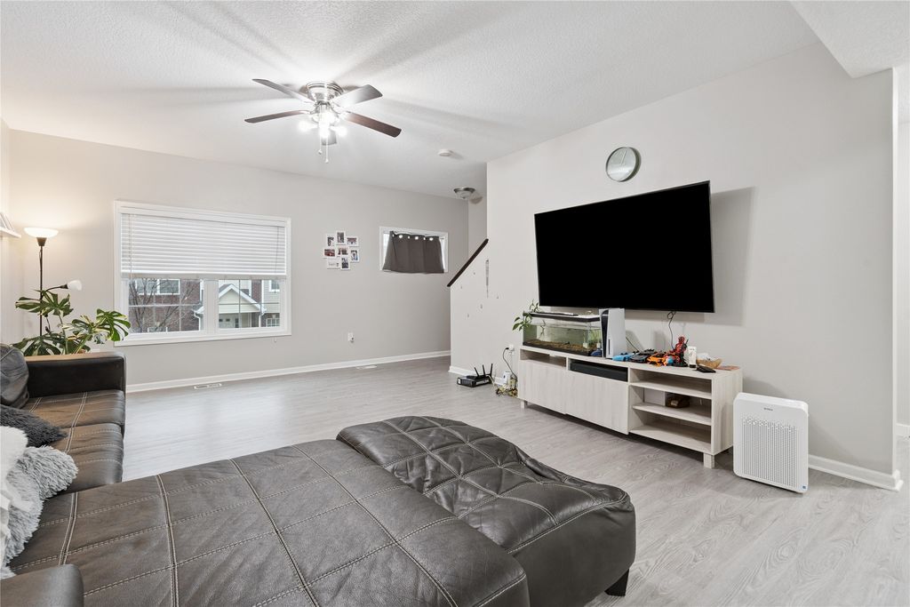 9120 Greenspire Drive 108, West Des Moines, IA 50266