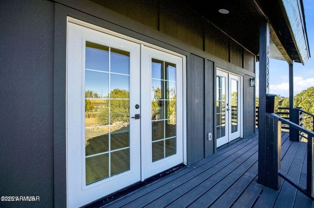 8335 RAINBOW Drive, Show Low, AZ 85901