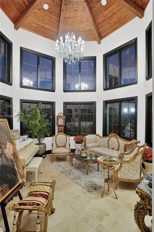 9815 SW 114th St, Miami, FL 33176