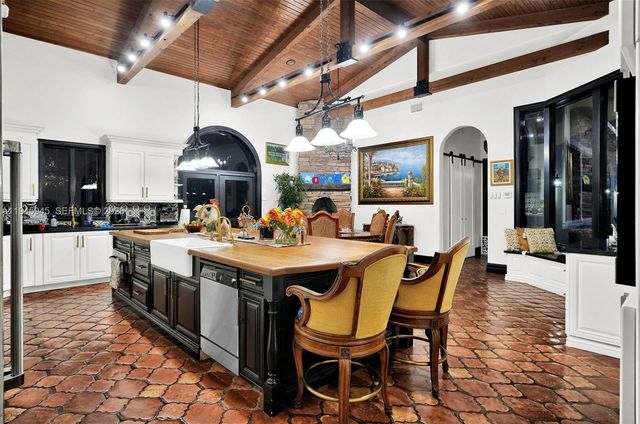 9815 SW 114th St, Miami, FL 33176