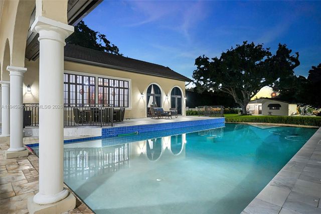 9815 SW 114th St, Miami, FL 33176