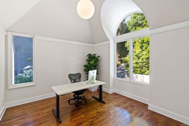 1765 Ivy Road, Oceanside, CA 92054