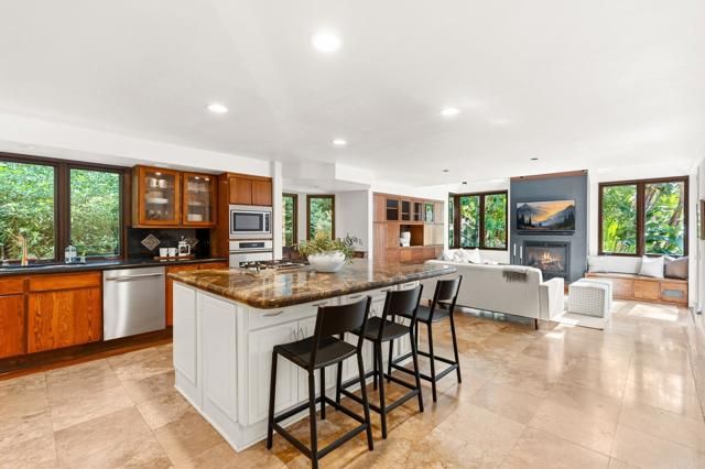 1765 Ivy Road, Oceanside, CA 92054