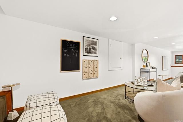 1765 Ivy Road, Oceanside, CA 92054