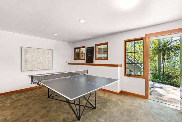 1765 Ivy Road, Oceanside, CA 92054