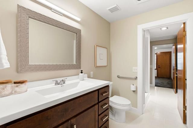 1765 Ivy Road, Oceanside, CA 92054