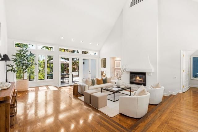 1765 Ivy Road, Oceanside, CA 92054