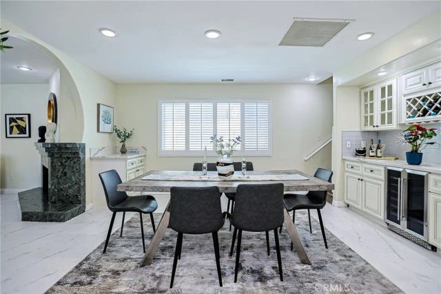 320 7th, Huntington Beach, CA 92648
