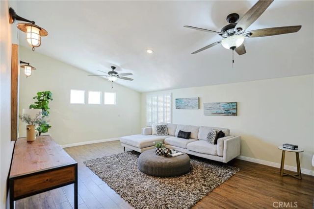 320 7th, Huntington Beach, CA 92648