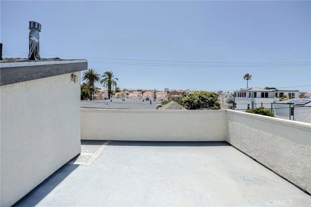 320 7th, Huntington Beach, CA 92648