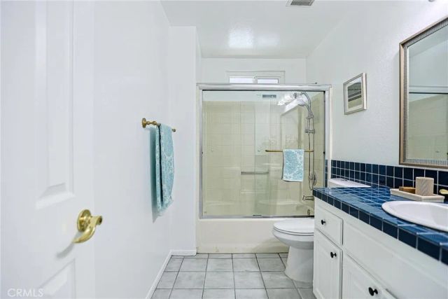 320 7th, Huntington Beach, CA 92648