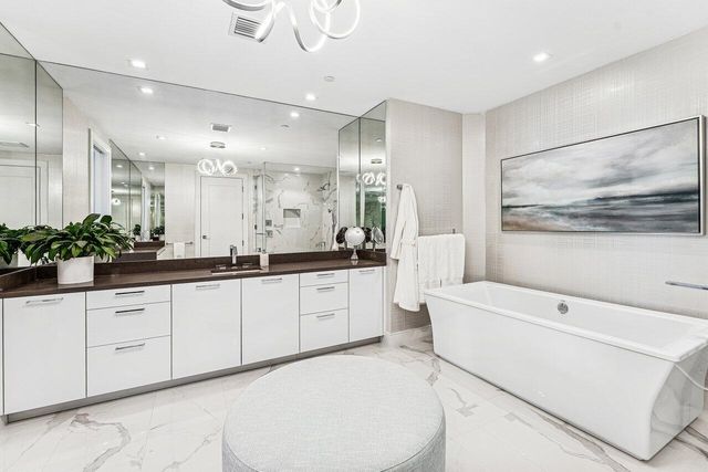 3730 N Ocean Drive 17 C, Singer Island, FL 33404