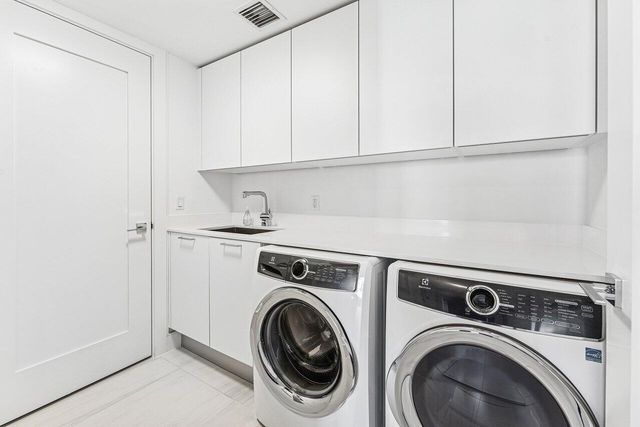 3730 N Ocean Drive 17 C, Singer Island, FL 33404