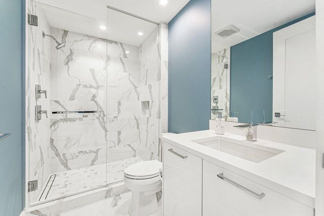 3730 N Ocean Drive 17 C, Singer Island, FL 33404