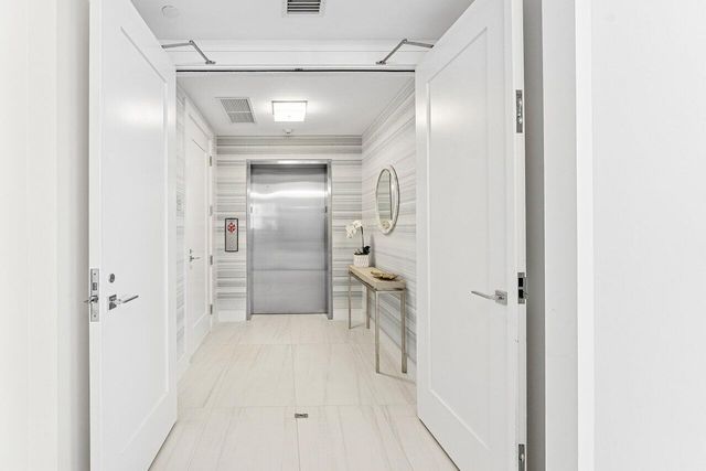 3730 N Ocean Drive 17 C, Singer Island, FL 33404