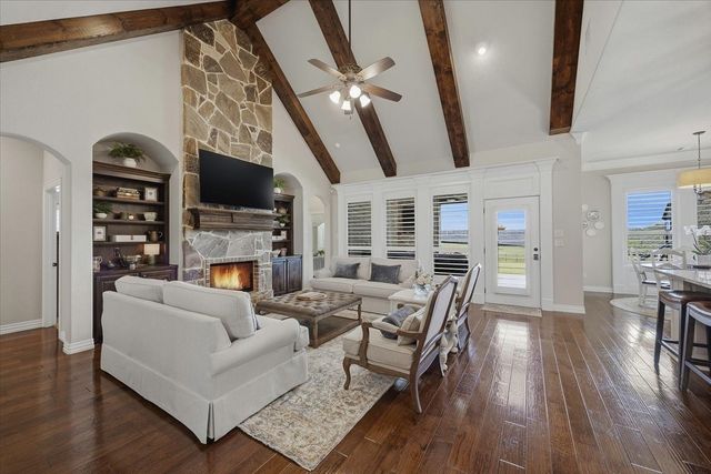 10700 San Simeon Lane, Fort Worth, TX 76179