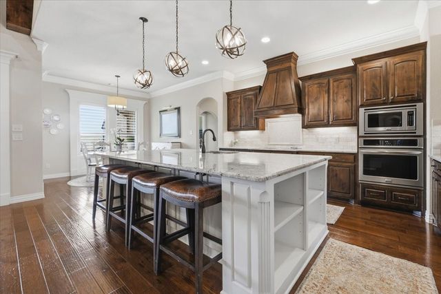 10700 San Simeon Lane, Fort Worth, TX 76179
