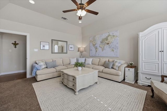 10700 San Simeon Lane, Fort Worth, TX 76179