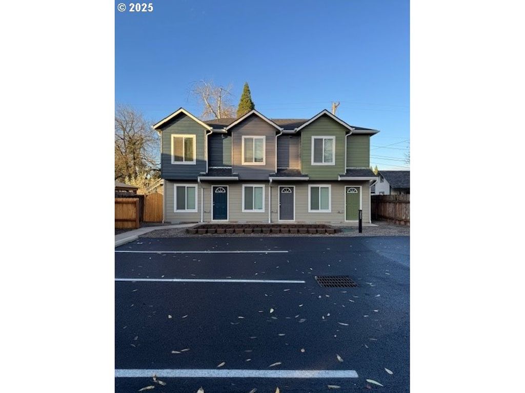 3461 CONCORD St, Eugene, OR 97402