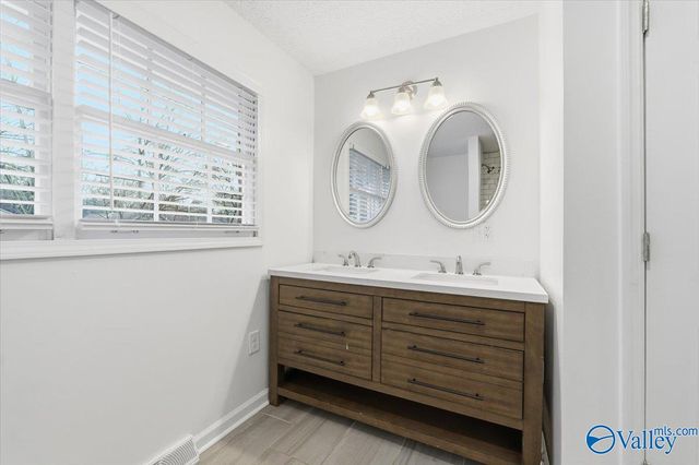 512 Bain Drive SE, Huntsville, AL 35803