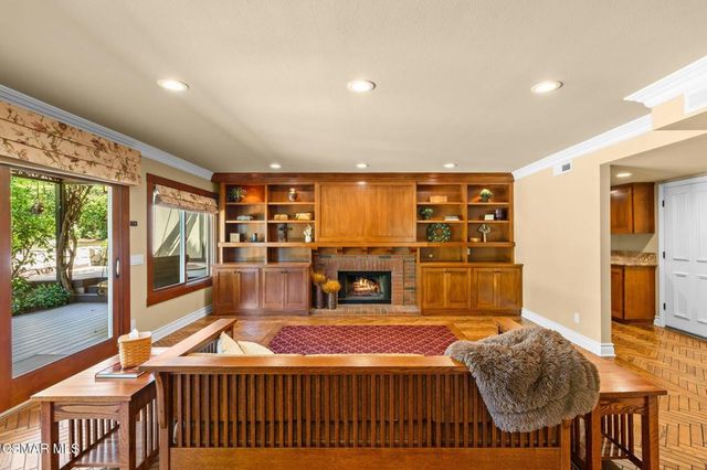 5755 Willowtree Drive, Agoura Hills, CA 91301